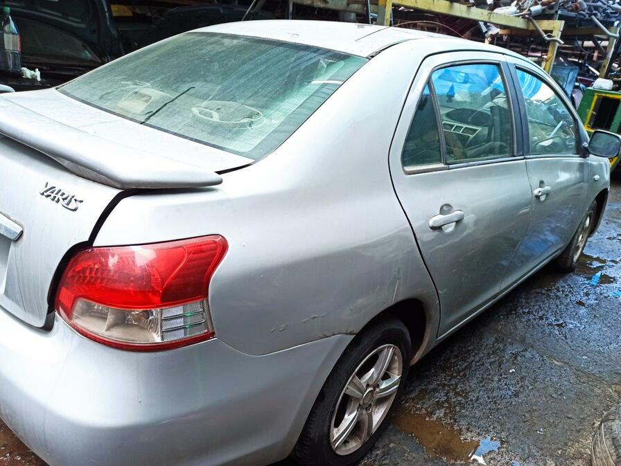 Toyota YARIS 2007 - 1 REPUESTO USADO/USADA EN DESARME